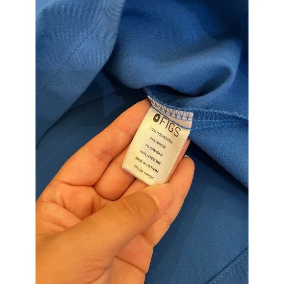 Figs Leon Three Pocket Scrub Top Royal Blue size XS Lot of 2 - Picture 7 of 12
